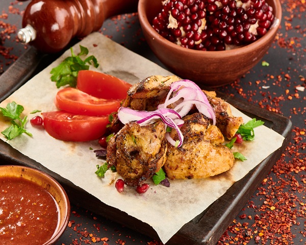 Шашлик із курячого стегна