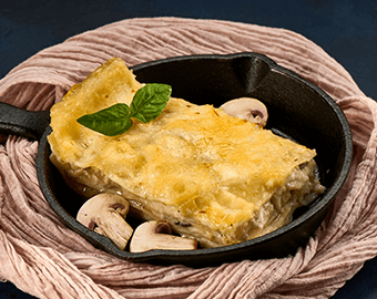 Лазанья з куркою та грибами