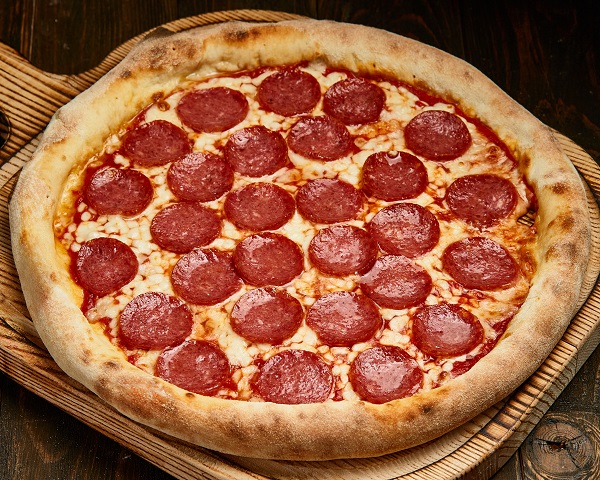 Піца Пепероні мега