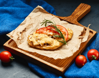 М’ясо по-французьки з грибами