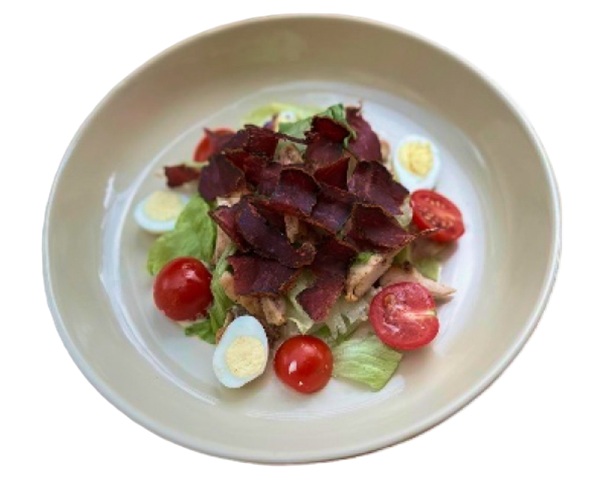 Салат з бастурмою