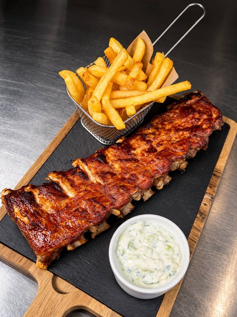 Costita De Porc BBQ Cu Cartofi